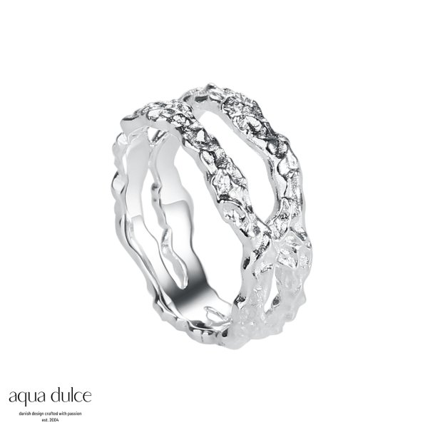 Aqua Dulce, Mila ring i sterlingslv