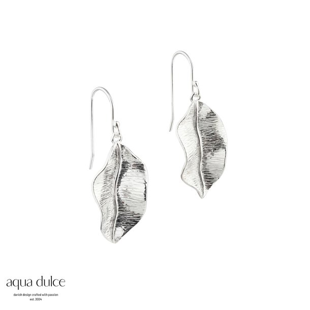Aqua Dulce, Cherry leaf big reringe i sterlingslv