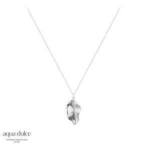 Aqua Dulce, Cherry leaf vedhng i sterlingslv