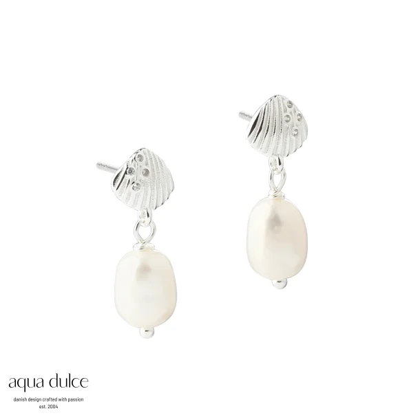 Aqua Dulce, Shelly Pearl reringe